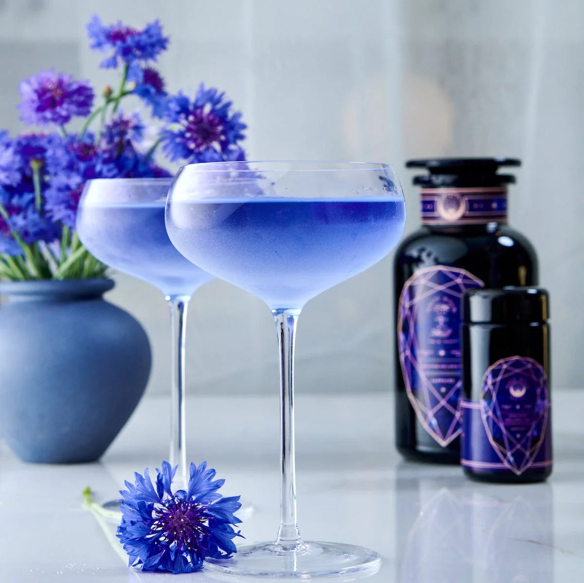 Sapphire: Apple-Plum-Spice White Tea for Self-Expression